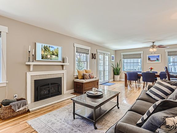 4th image of 1846 S Linden Way