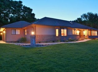 99906 N Horn Rapids Dr, West Richland, WA 99353