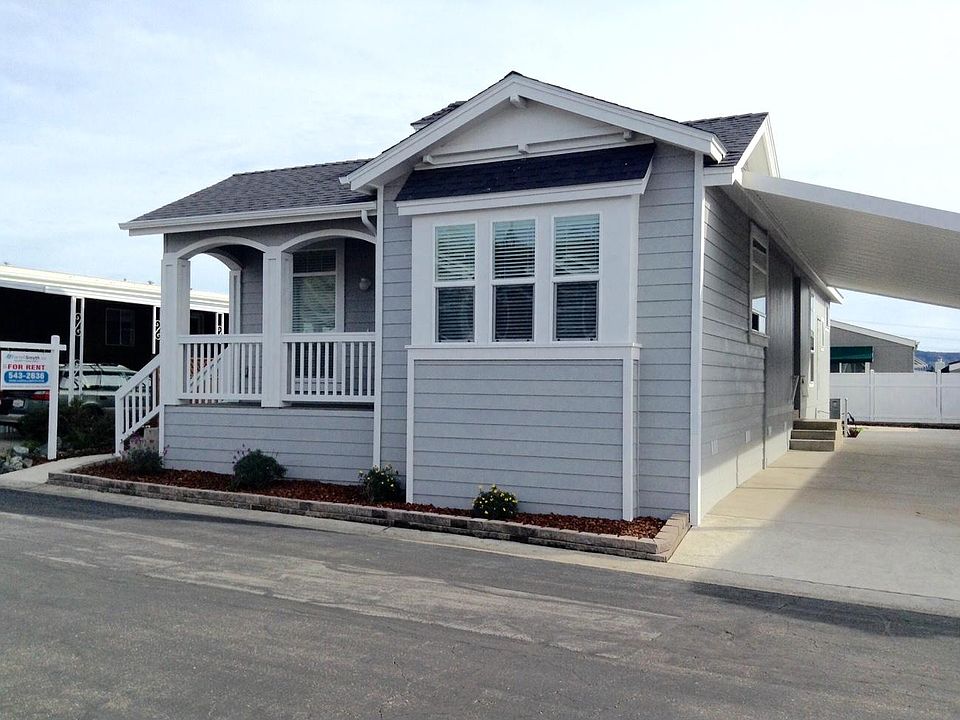 Brand New Hybrid Home with Front patio