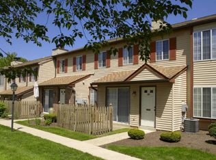605 Charleston Grn, Malvern, PA 19355