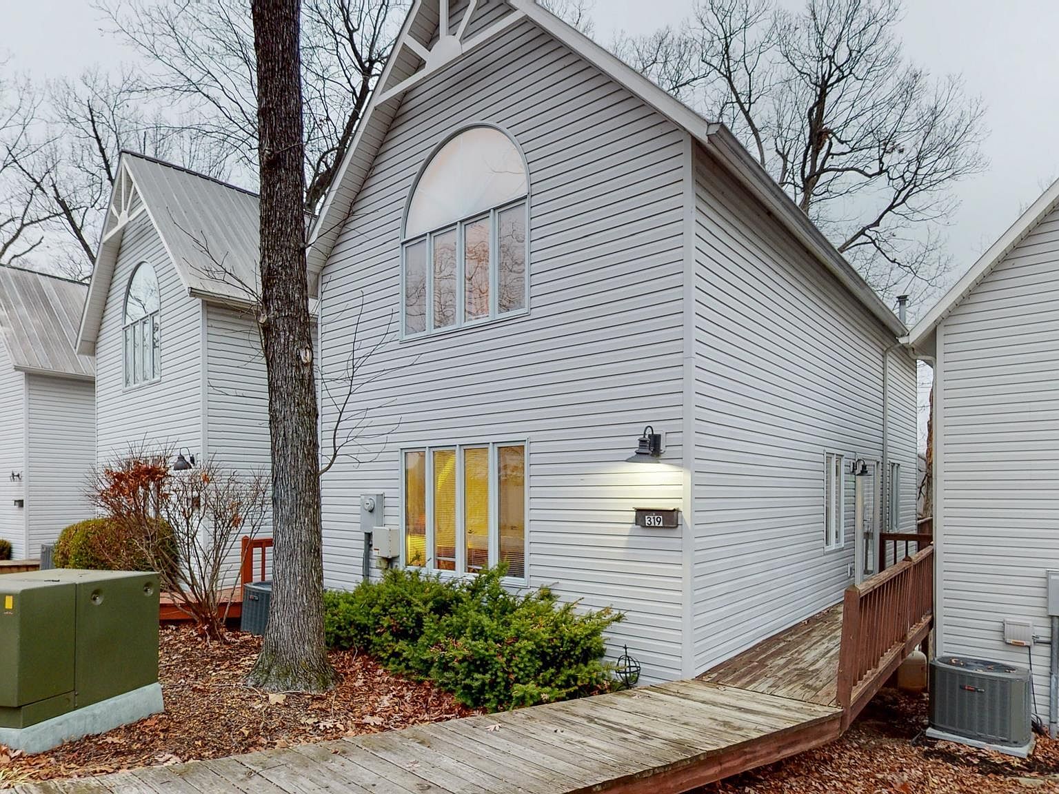 319 Bayside Dr, Grand Rivers, KY 42045 MLS 120447 Zillow