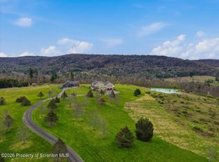 18 Bush Hill Rd, Great Bend, PA 18821