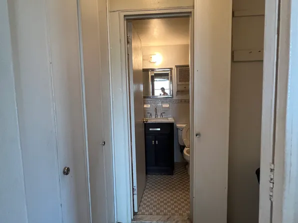 89-15 Parsons Boulevard image 13 of 13