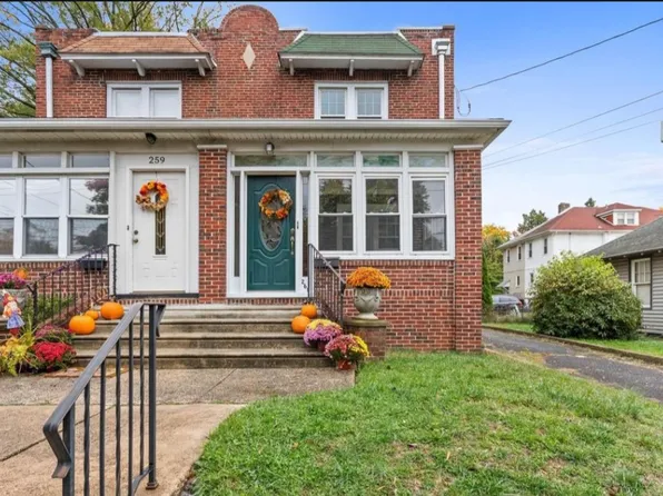261 W Franklin Ave, Collingswood, NJ 08107