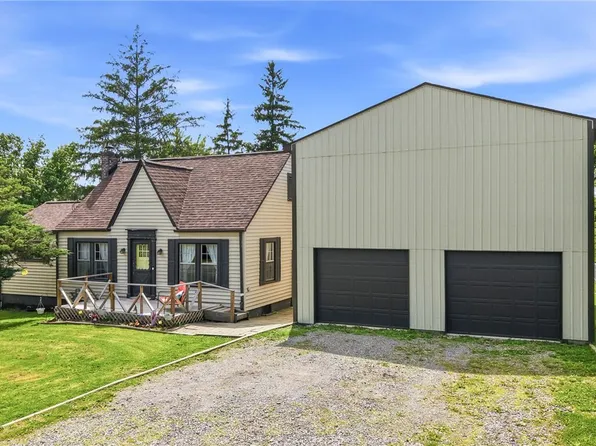 1524 S Stateline Rd, Masury, OH 44438