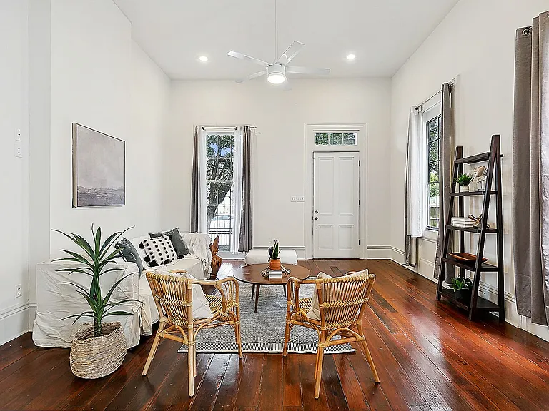 2123 S Liberty St — Photo 4