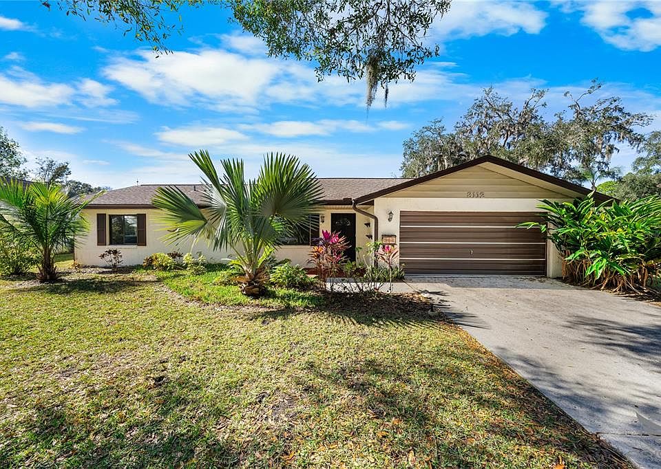1st image of 3112 Needle Palm Dr