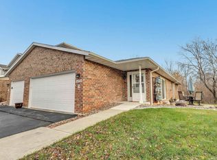 2543 Telluride Trl APT R, Green Bay, WI 54313