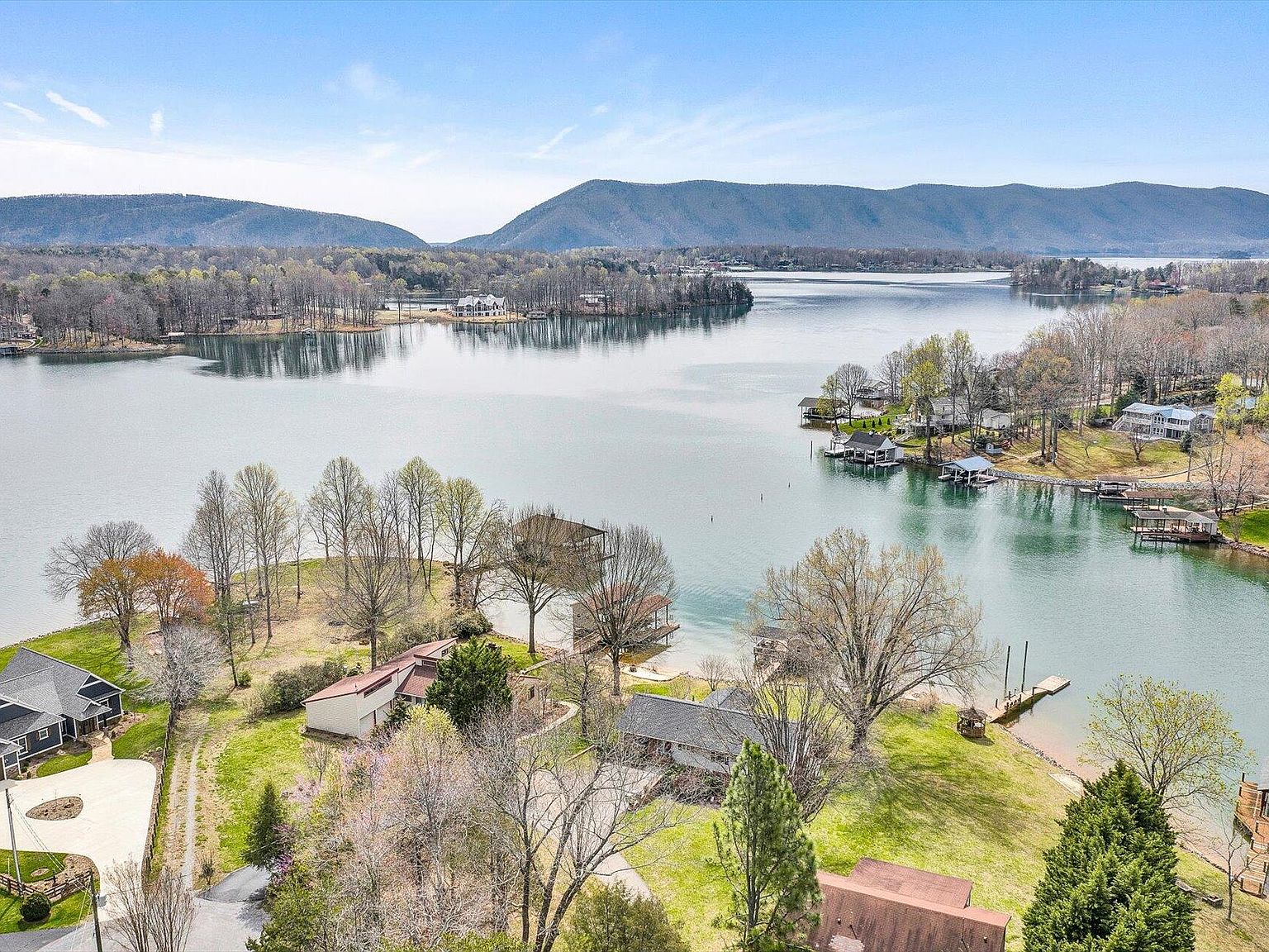 313 Spring Dr, Huddleston, VA 24104 Zillow