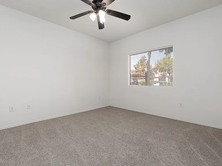1050 E Cactus Ave #1101 — Photo 11