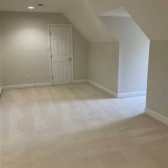 4200 Ferncreek Dr — Photo 14