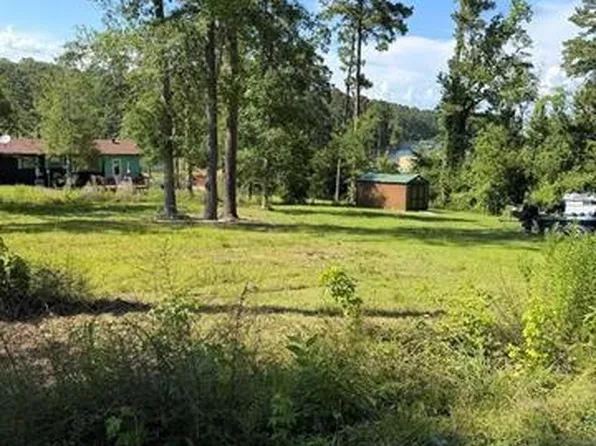234 Hillcrest Dr, Hemphill, TX 75948