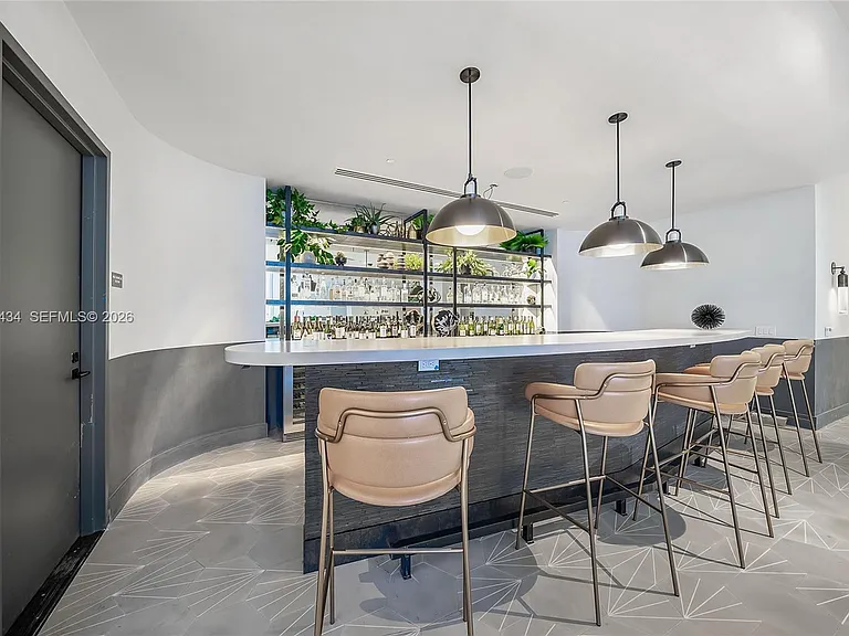 2811 S Bayshore Dr #5C — Photo 30
