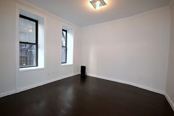 Rented by Bold New York | media 37