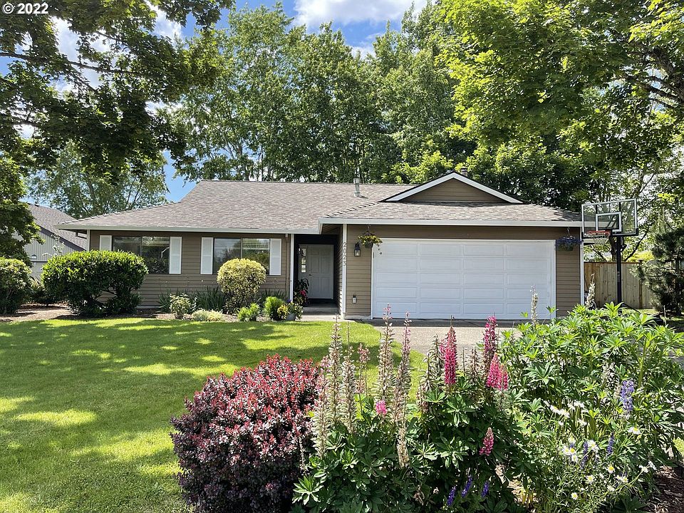 1st image of 2023 NE Josephine Dr