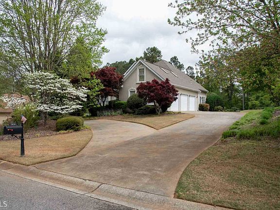 5th image of 5818 Silverthorn Dr