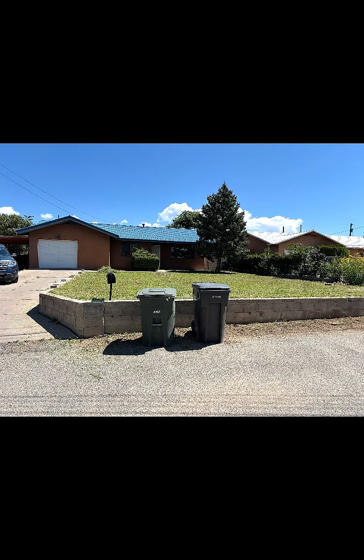 Camino Carlos Rael, Santa Fe — Photo 1