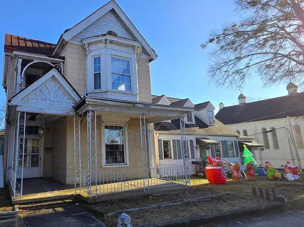 806 N Main St, Danville, VA 24540