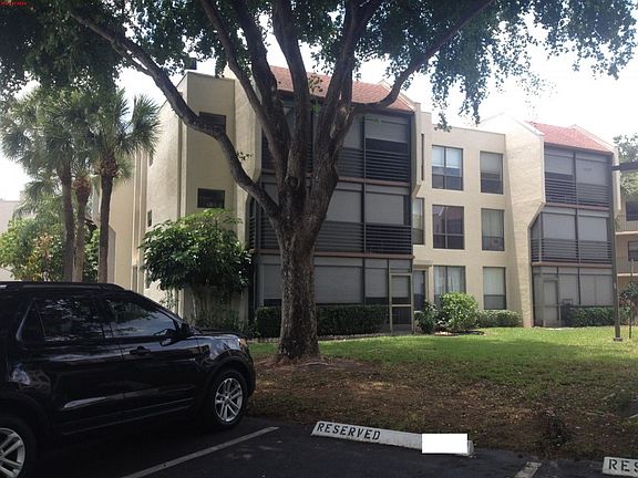 2nd image of 6751 N University Dr APT 322