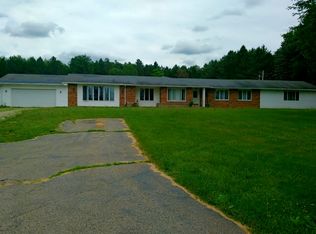13194 Eleven Mile Rd, Ceresco, MI 49033