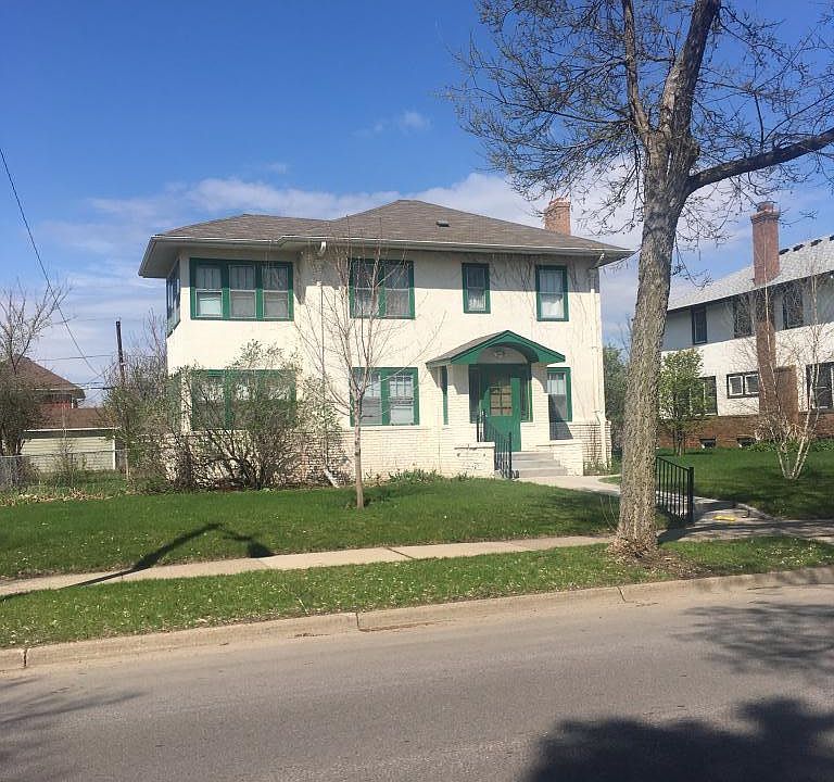 1st image of 1235 Vincent Ave N