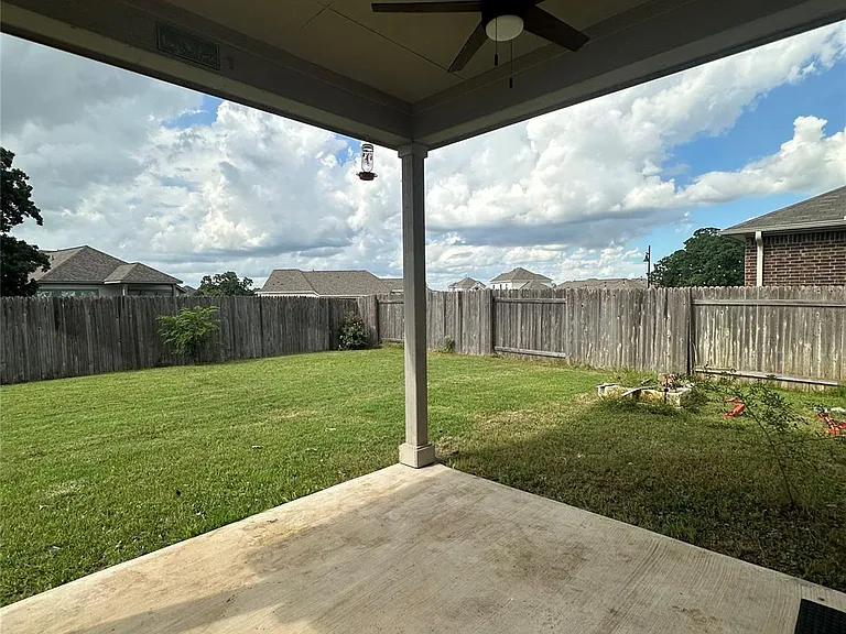 208 Mountain Valley St — Photo 28