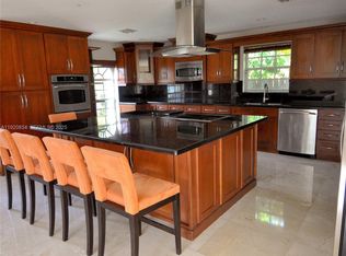 6384 SW 31st St, Miami, FL 33155