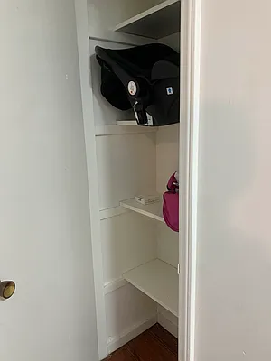 Rented by Voro, LLC | media 8