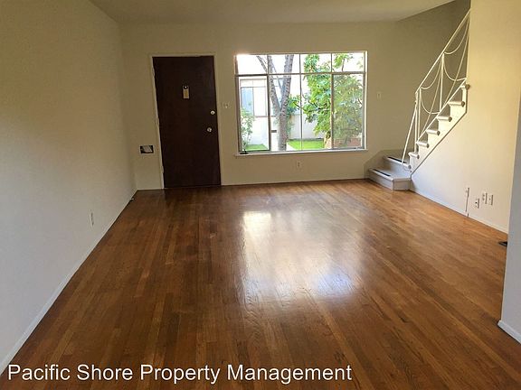 3rd image of 1376 Kent Pl