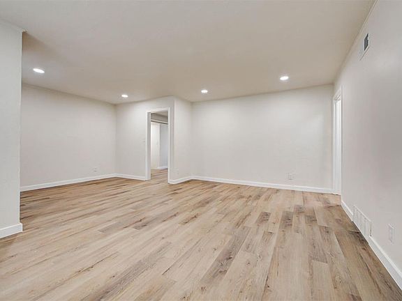 5th image of 4033 NW 22nd St