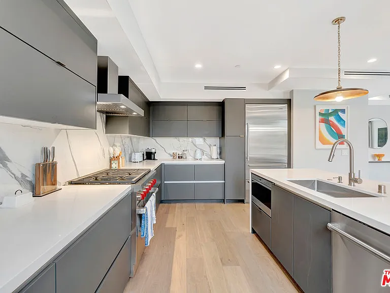 1017 N Croft Ave #Penthouse 01 — Photo 29