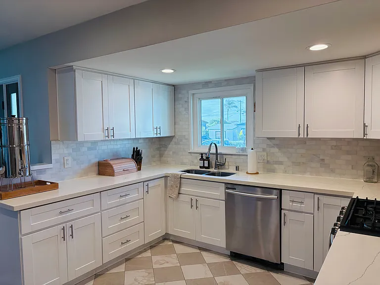 379 Citrus Ave — Photo 6