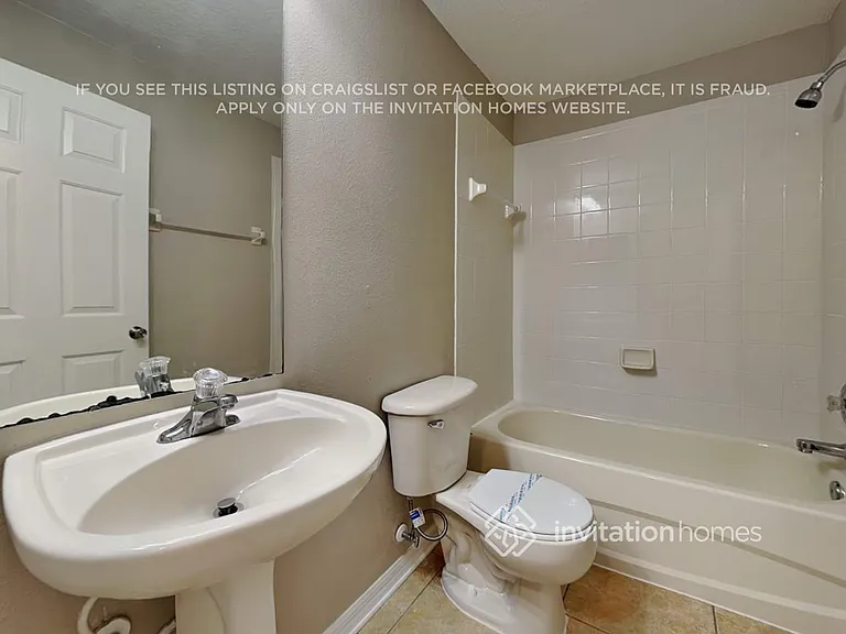 1401 Gallberry Ct — Photo 17