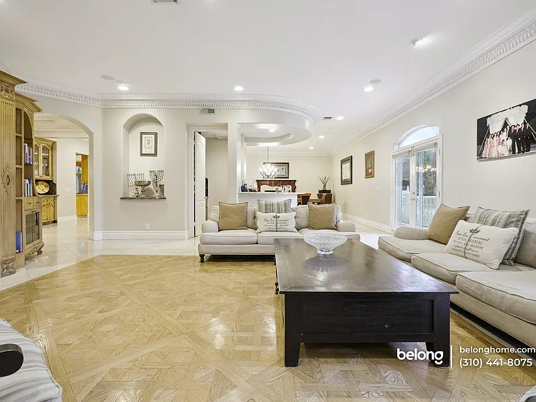 5344 Leghorn Ave — Photo 7