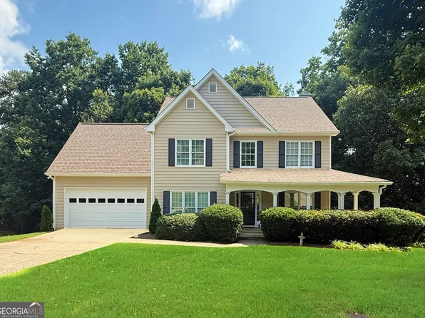 5154 Maplewood Ln, Gainesville, GA 30504