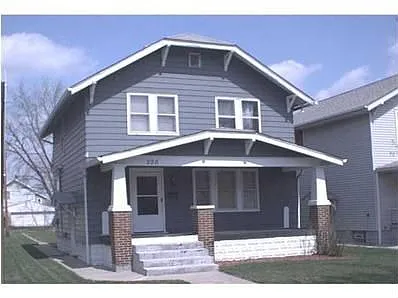 226 Southwood Ave photo 1
