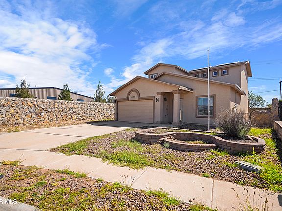 3rd image of 10456 Silvercloud Dr