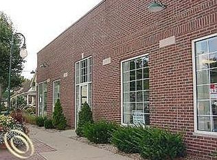 218 S Main St, Almont, MI 48003