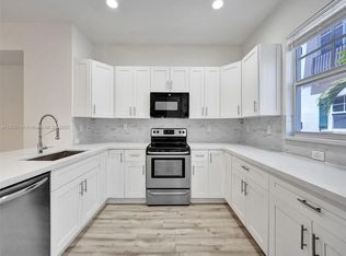 1033 NE 17th Way UNIT 904, Fort Lauderdale, FL 33304