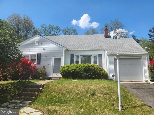 202 W Upper Ferry Rd, Ewing, NJ 08628