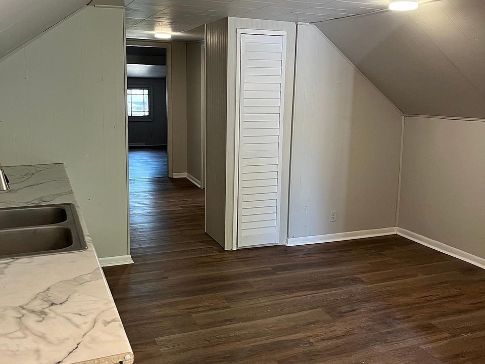 1st image of 617 S Runnymeade Ave #B