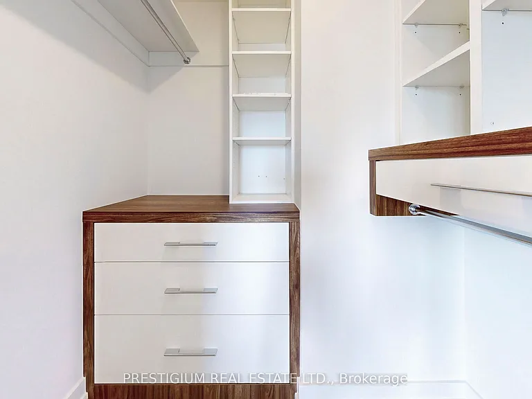 20 Edward St #Penthouse 02 — Photo 16