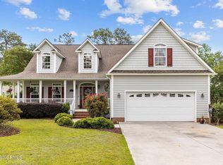 131 White Heron Ln, Swansboro, NC 28584