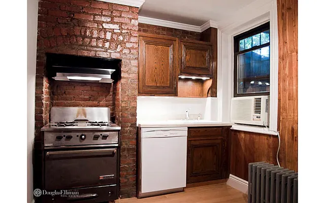 Rented by Douglas Elliman | media 12