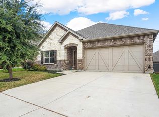 3729 Peach Blossom Rd, Fort Worth, TX 76244