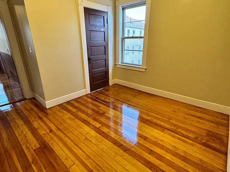 242 Broadway #2 — Photo 4