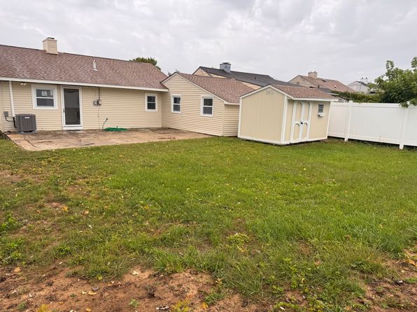317 Andover Rd