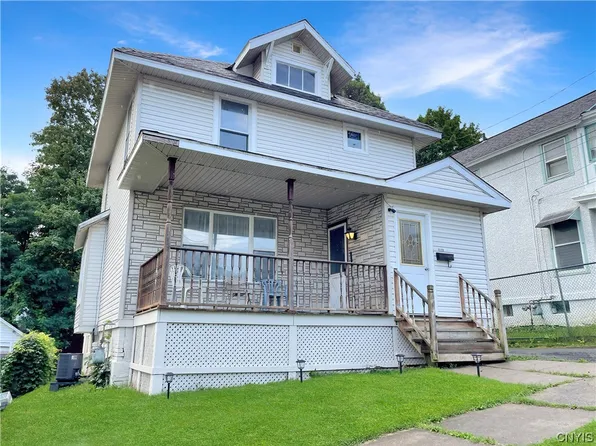 1673 Neilson St, Utica, NY 13501