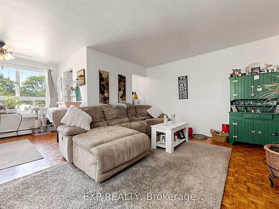 5th image of 89 Donald St