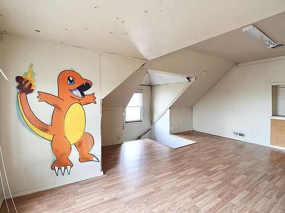 5th image of 512 Pearl Ave #A